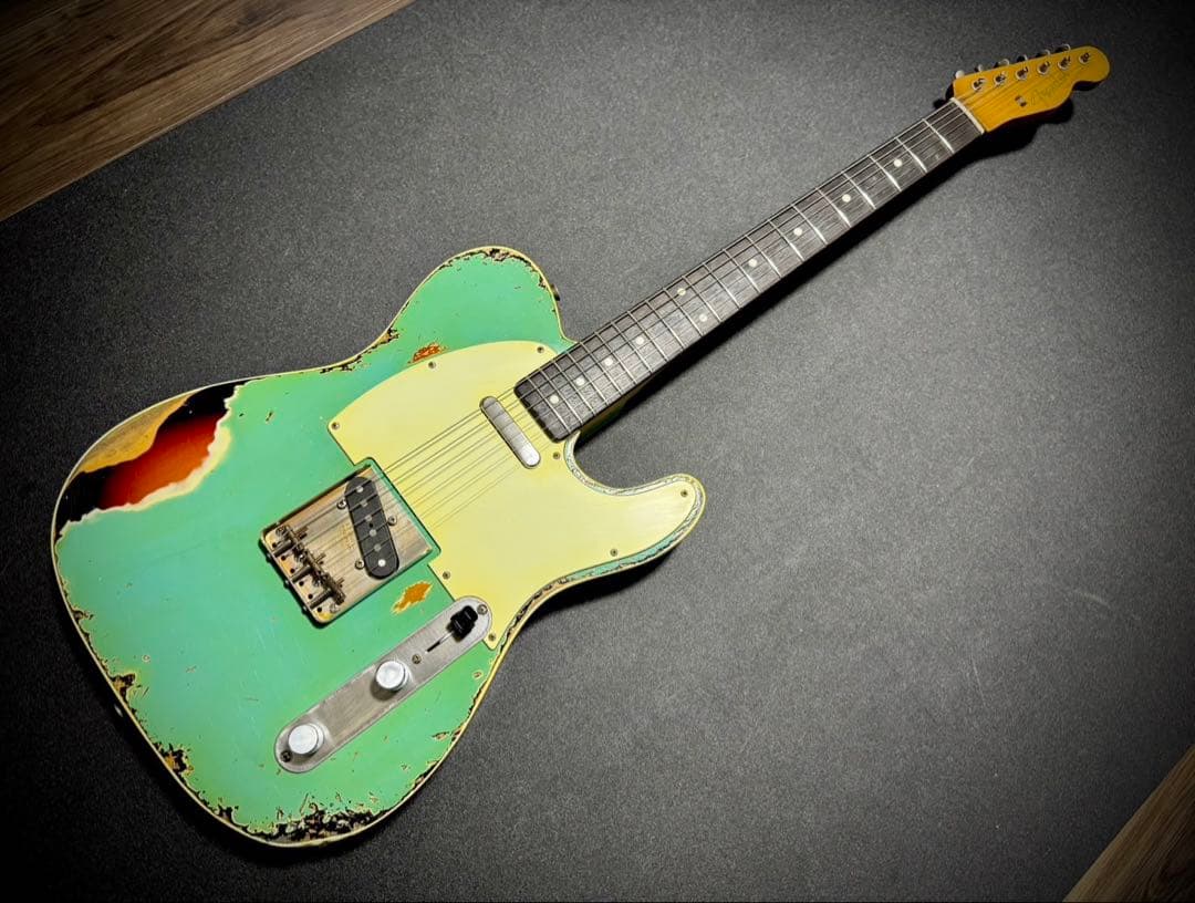 Fender Telecaster Custom マルチレイヤー　レリック