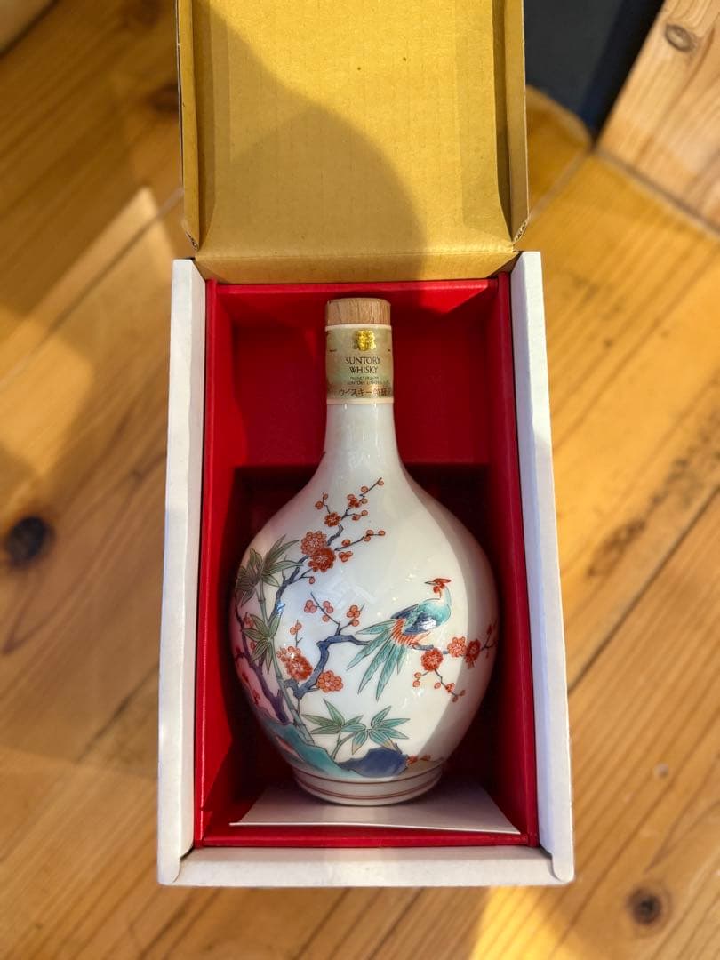 【箱あり/未開封】サントリー ウイスキー エクセレンス有田焼ボトル　720ml