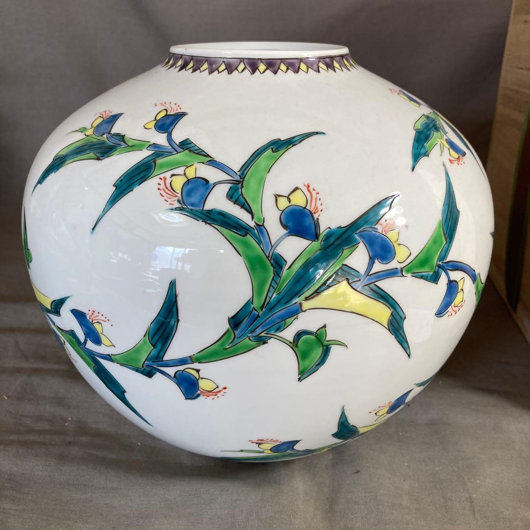 【小野祥瓷】日本の名窯　日本工芸会正会員　琥山窯　小野祥瓷作　色絵露草文　壷