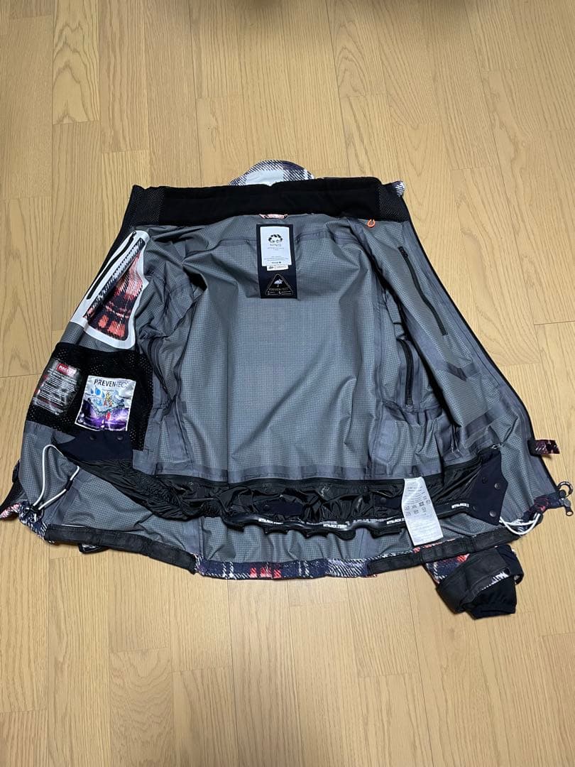 マウンテンロックスター　Sサイズ ハルマキジャケット