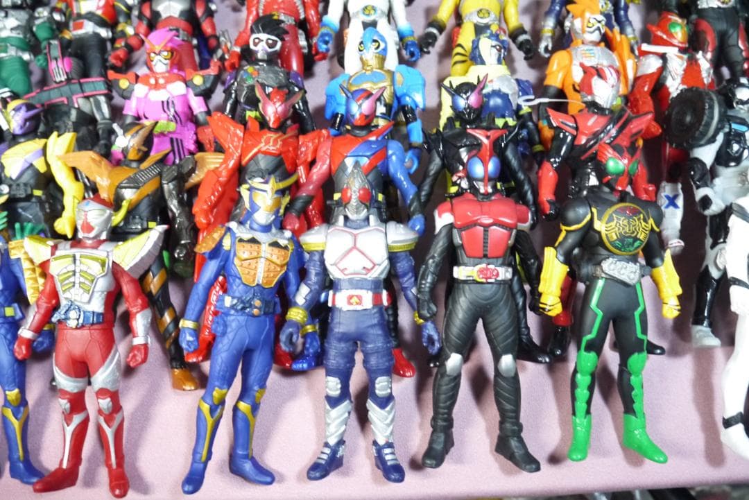 ライダーヒーローシリーズ　ビッグサイズソフビフィギュアなど　111体セット