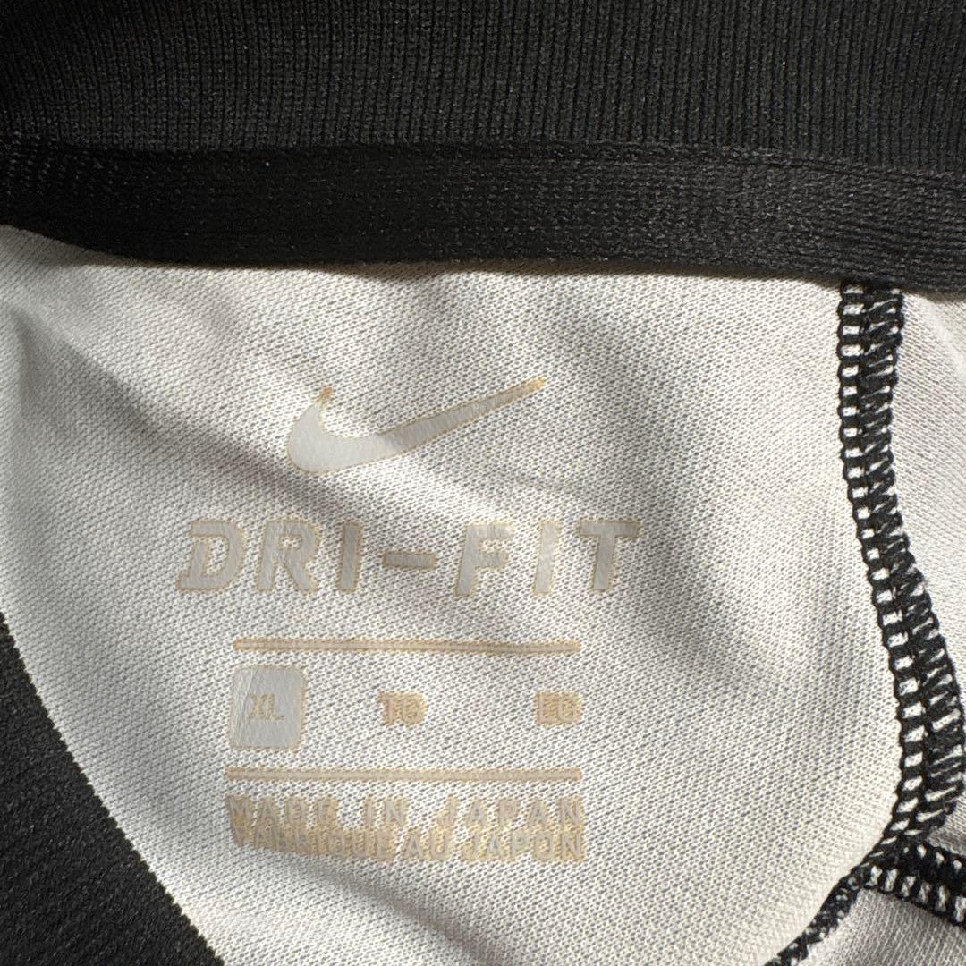 鹿島アントラーズ　トレーニングトップユニフォーム 黒　背番号22