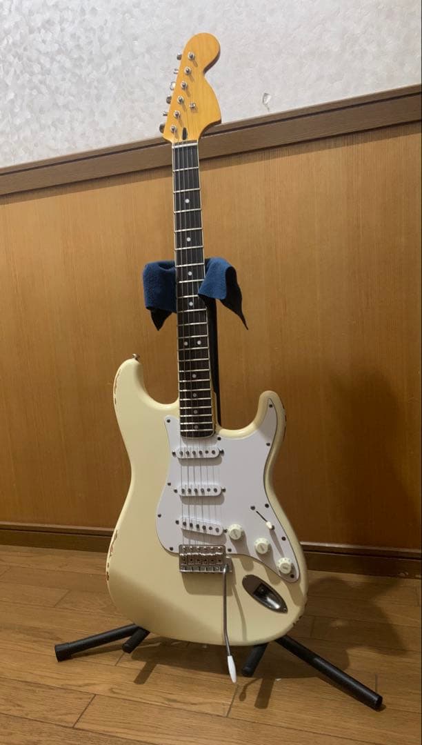 FenderJapanボディ・個人制作ネック ストラトキャスター