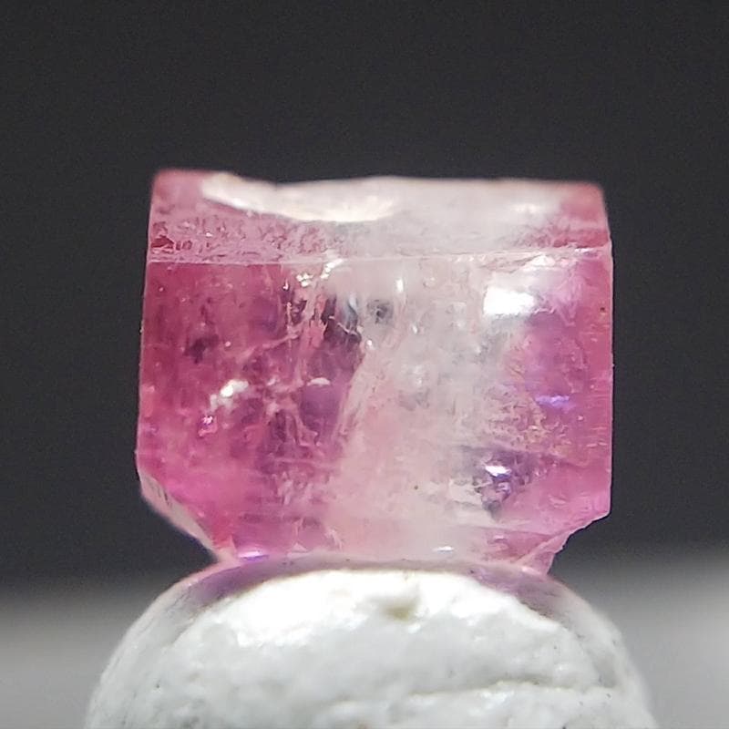 341 レア ペツォッタイト ラズベリル 結晶 原石