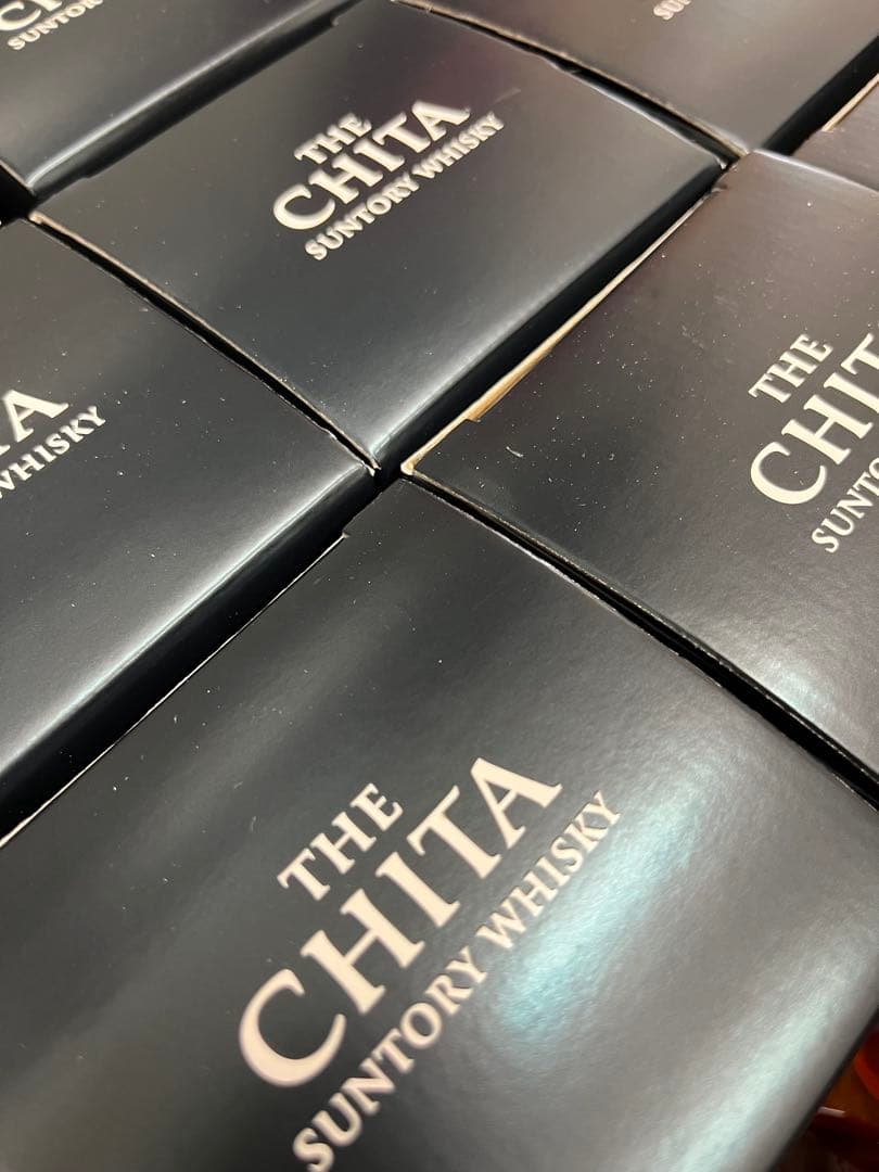 THE CHITA SUNTORY WHISKY 1972 9本