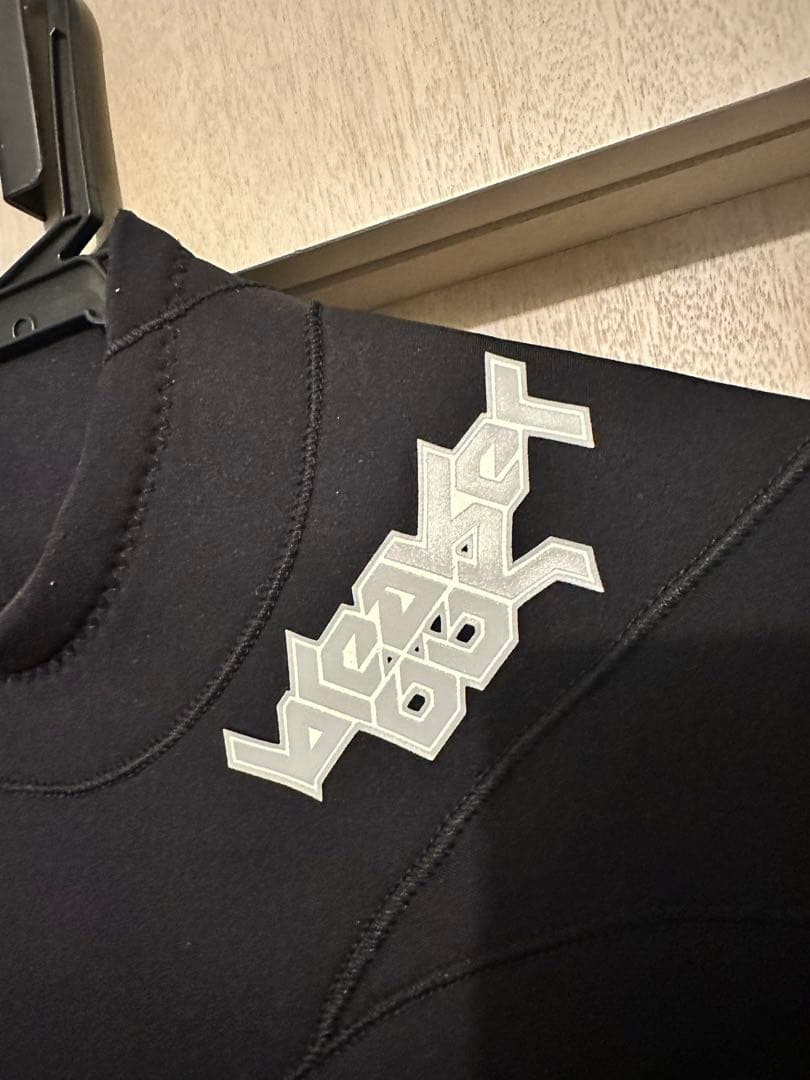 【夏大活躍！】BREAKER OUT シーガル　ウェットスーツ