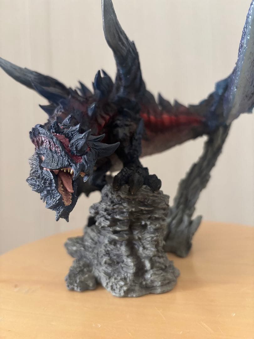 【貴重】ディノバルド クリエイターズモデル 初版版 モンスターハンター カプコン