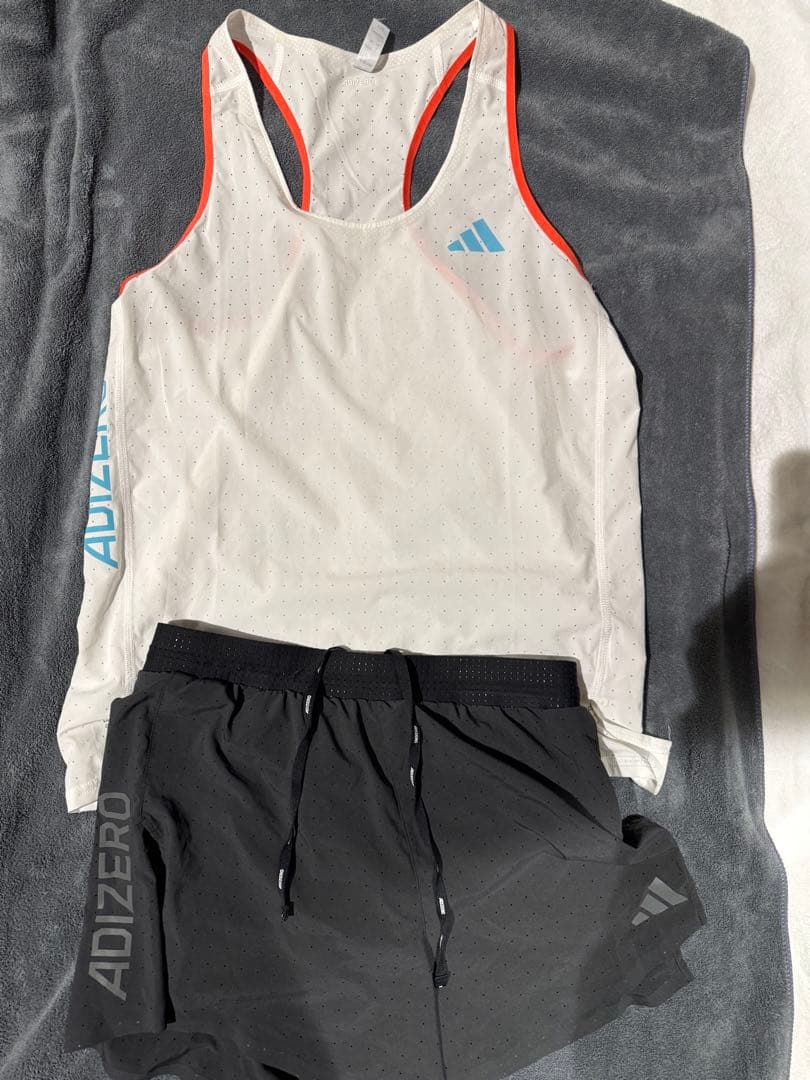 adidas ADIZERO ランニングセットアップ