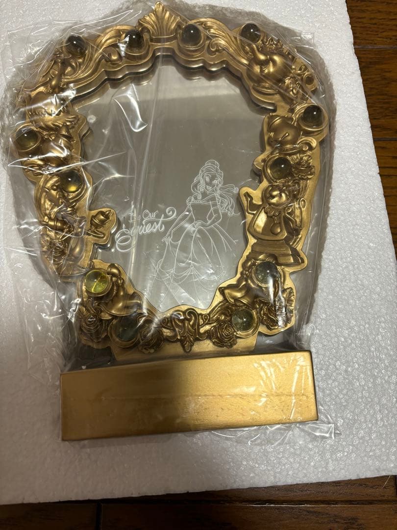 ディズニー　美女と野獣　鏡(ベル)