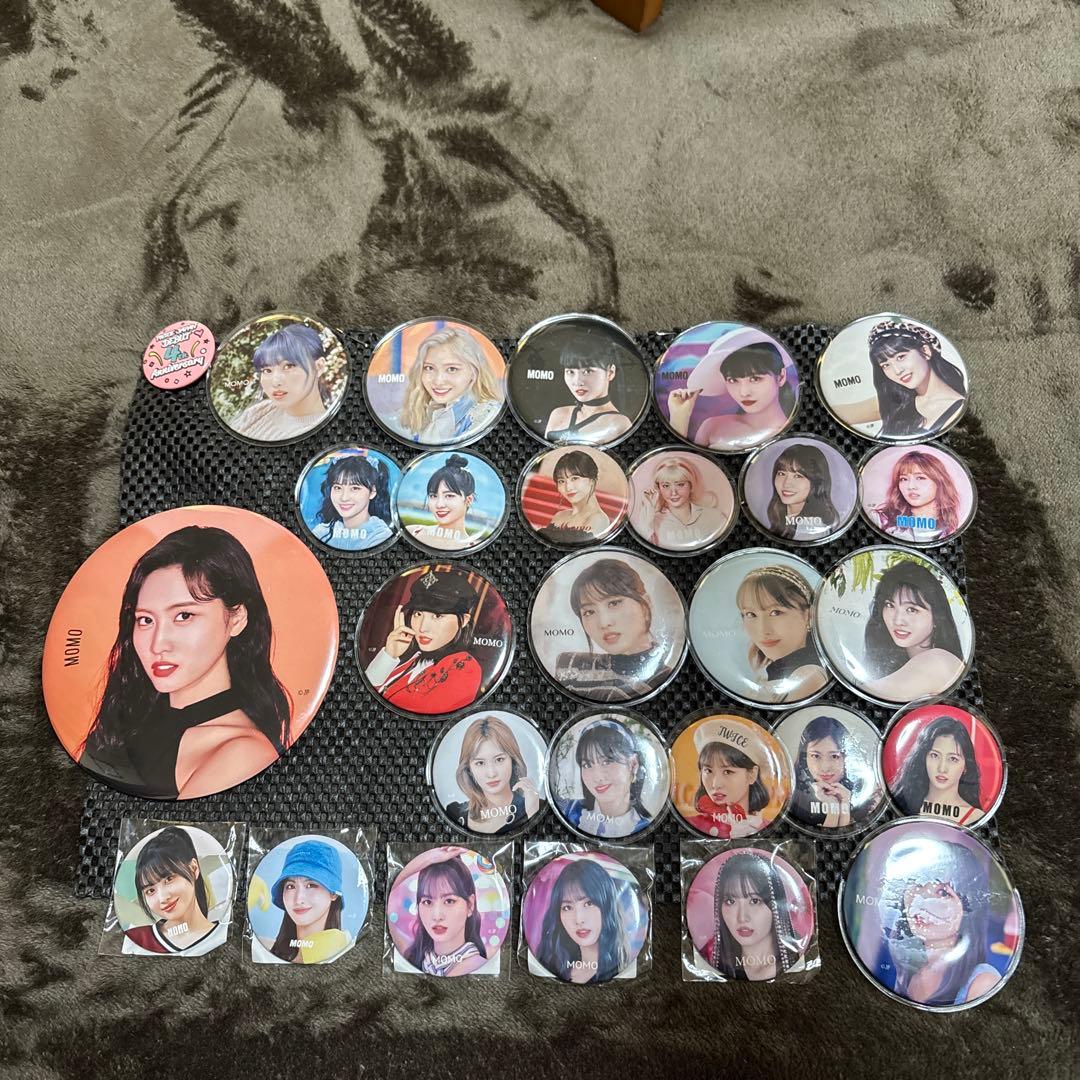 【TWICEモモ】ピンバッジ・うちわセット 痛バッグ