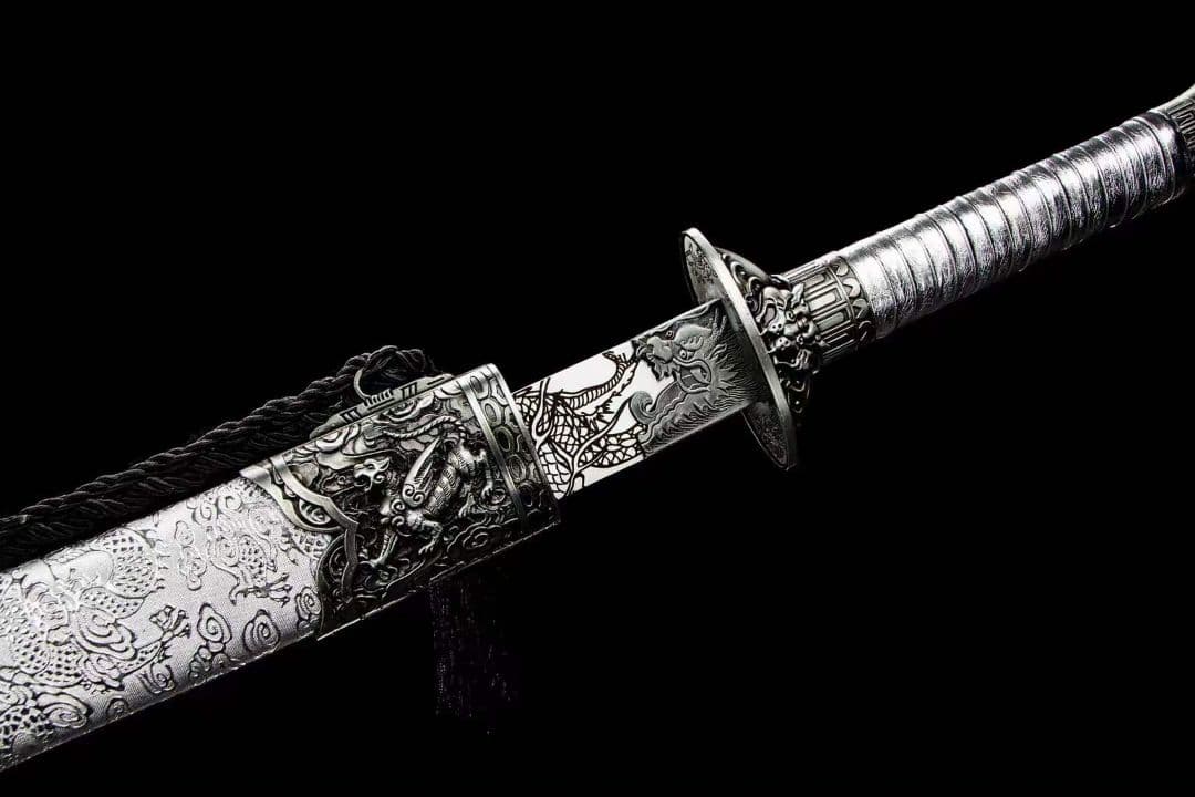 巽龍斬龍虎刀 武具　刀装具　日本刀　模造刀 居合刀