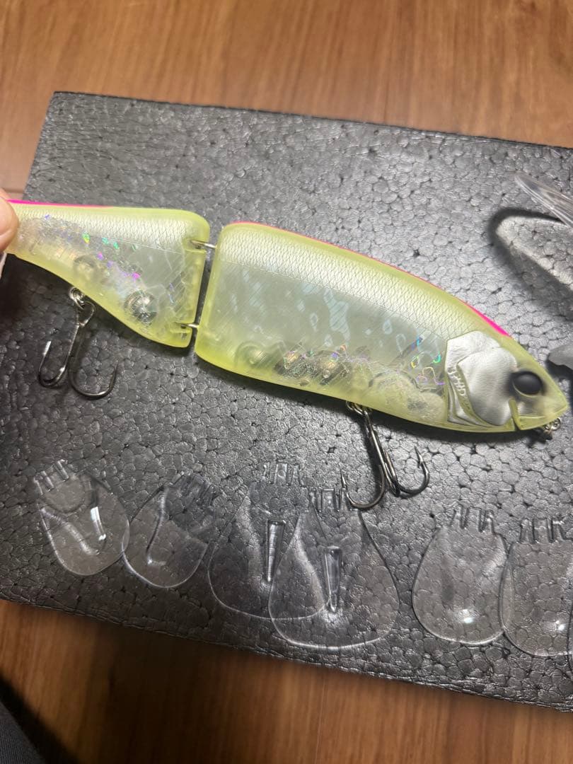 b*s様 DRT KRASH9 POLICE スペアリップセット