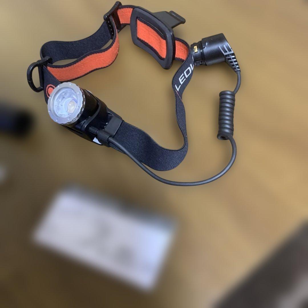 LEDLENSER H8R ヘッドライト