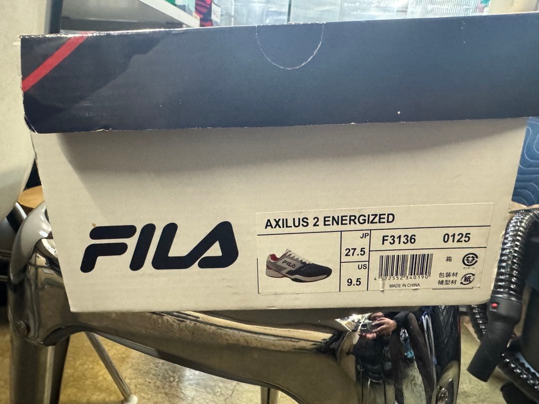 フィラ　テニスシューズ　axilus 2 27.0