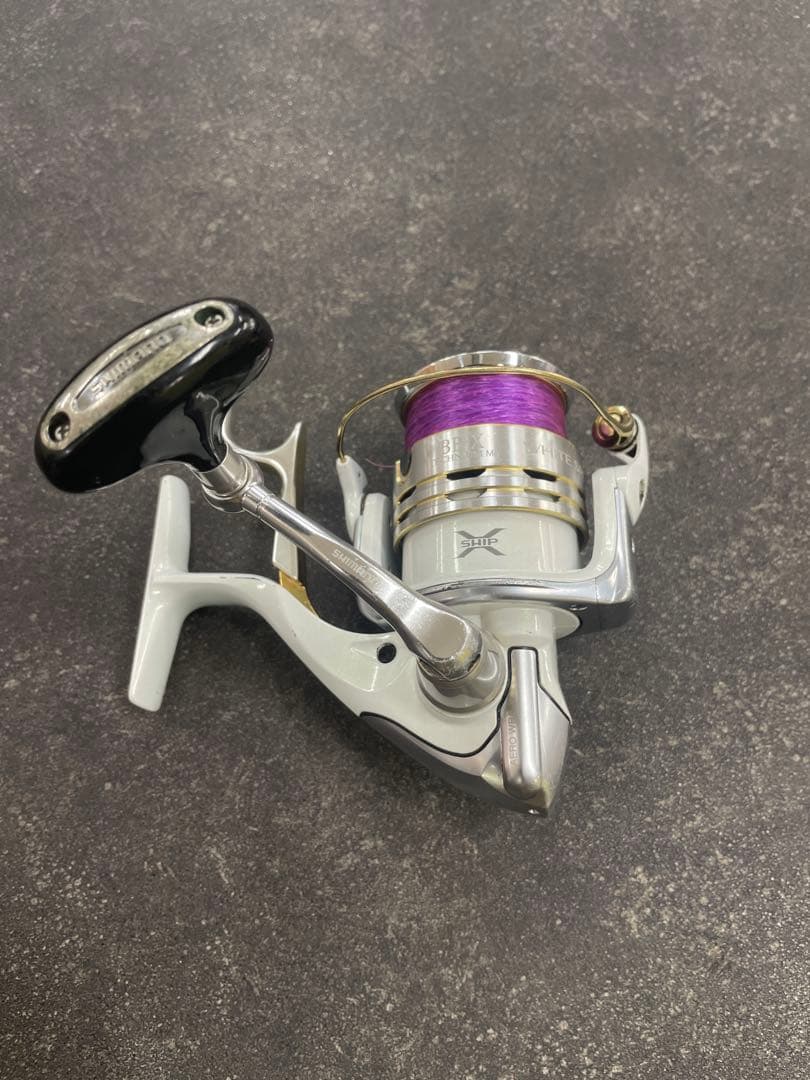 超希少シマノBB-X テクニウム Mg ホワイトスペシャル C3000DXG