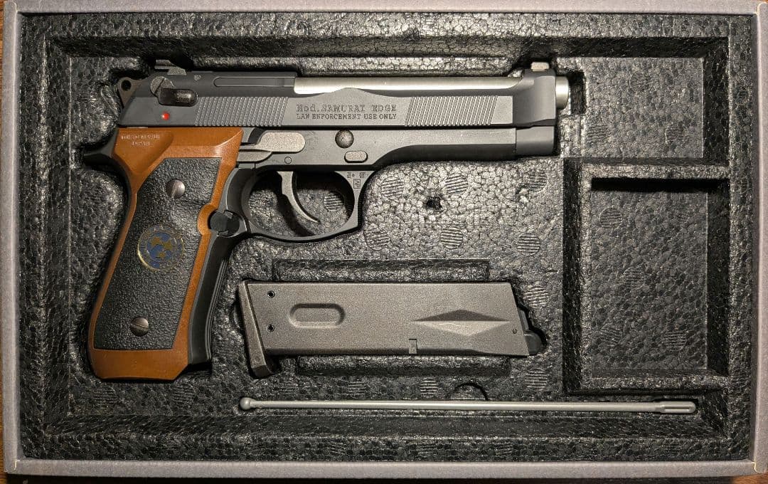 東京マルイ ガスブローバック　サムライエッジスタンダードモデル　M92F