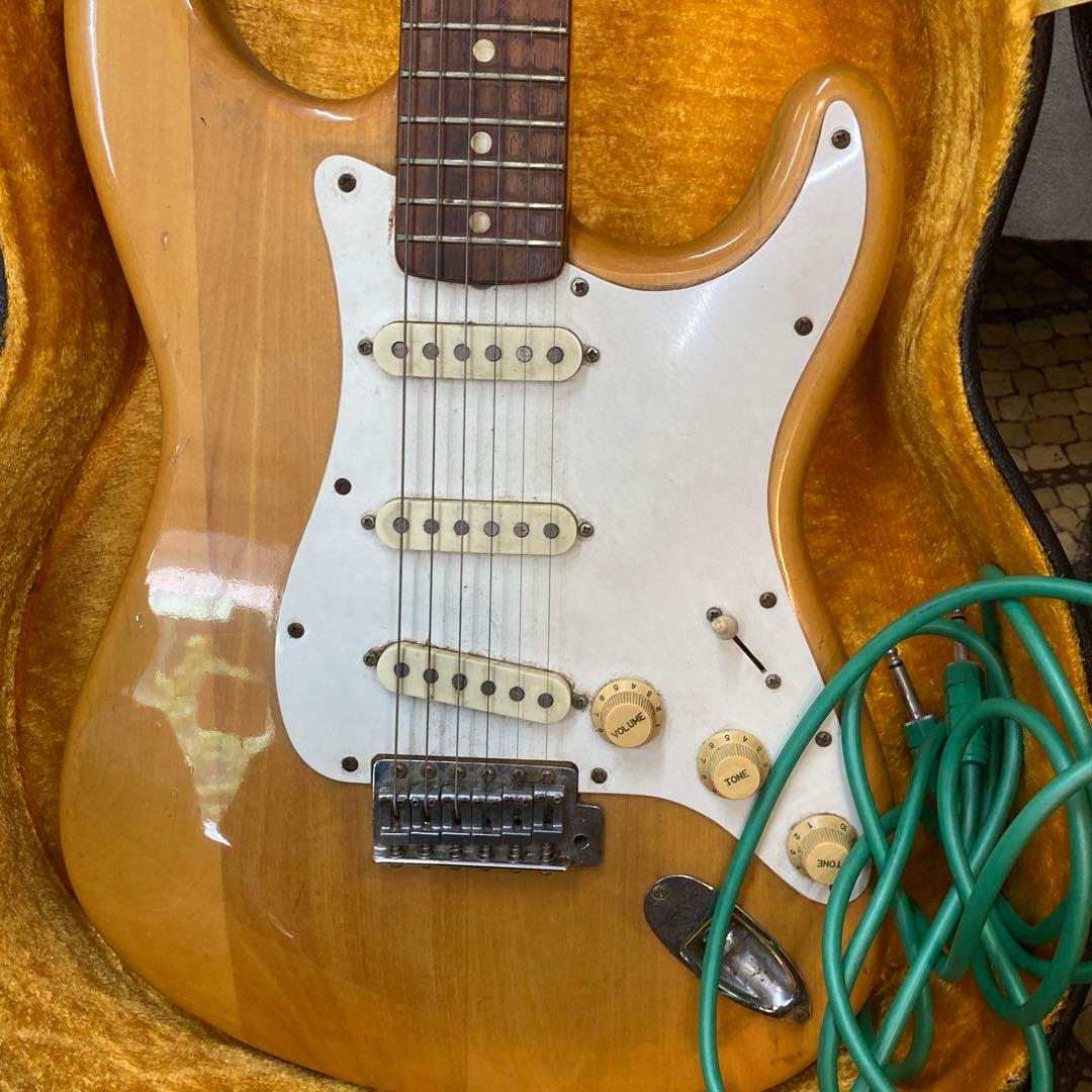 Aria Pro II Stagecaster エレキギター