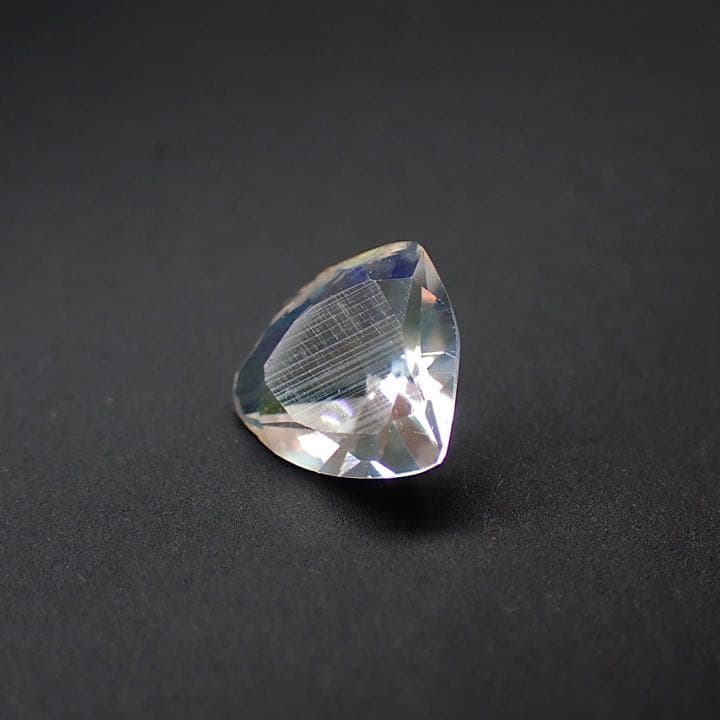 【マダガスカル産】レインボーアンデシン