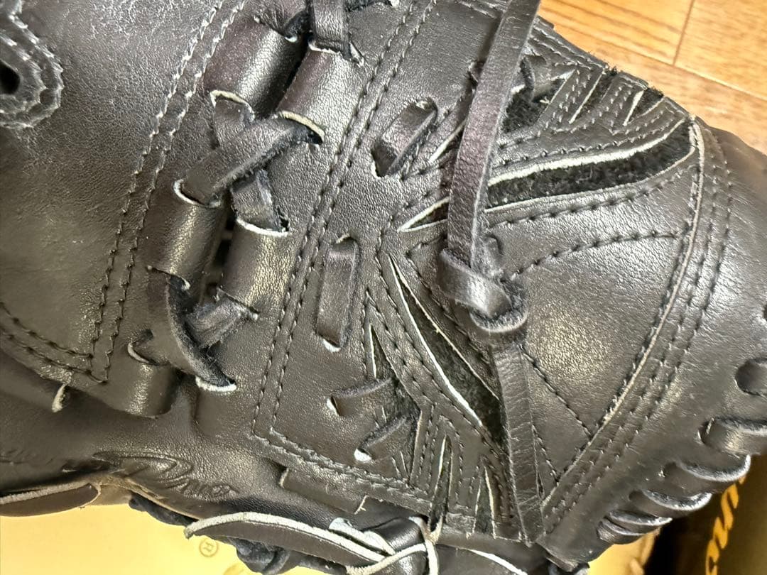 Mizuno Pro 硬式グローブ 岸本耕作氏作　黒