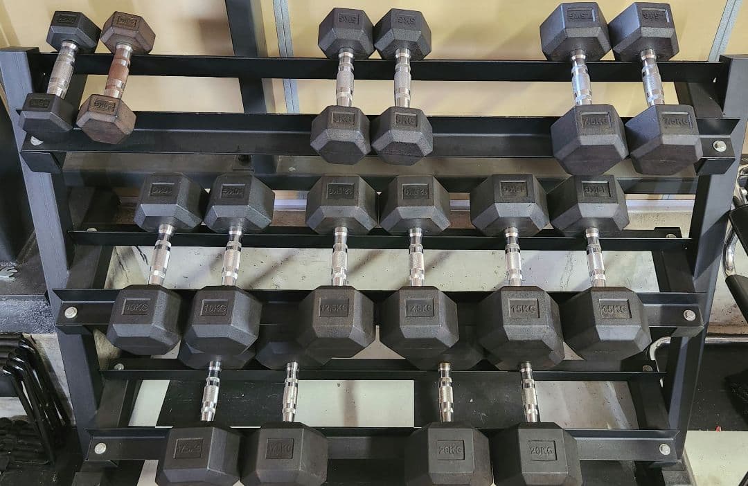 【引き取り限定】ヘックス ダンベル セット2.5 kg～20kg　ラック付