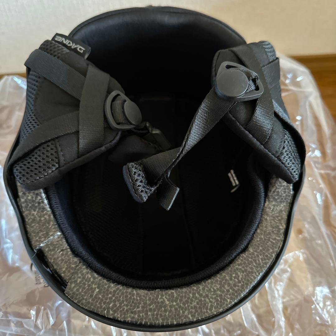 ダカイン　ヘルメット　未使用