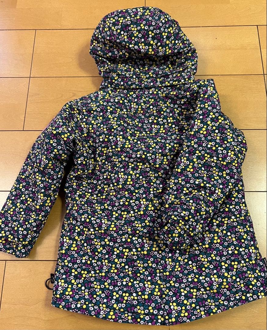 burton 子ども　スノーボードウェア 4T