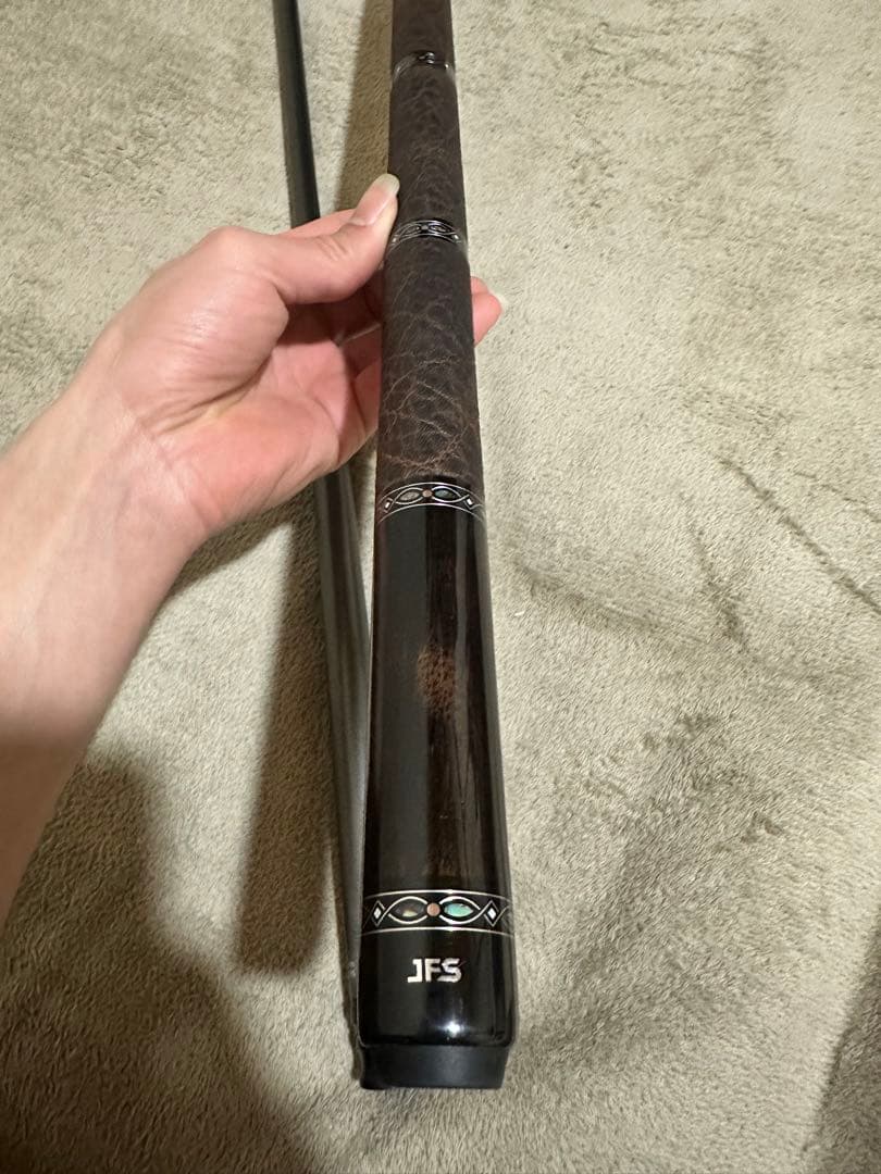 ビリヤードキューJflower EBF+Crown cue Max 8 plus