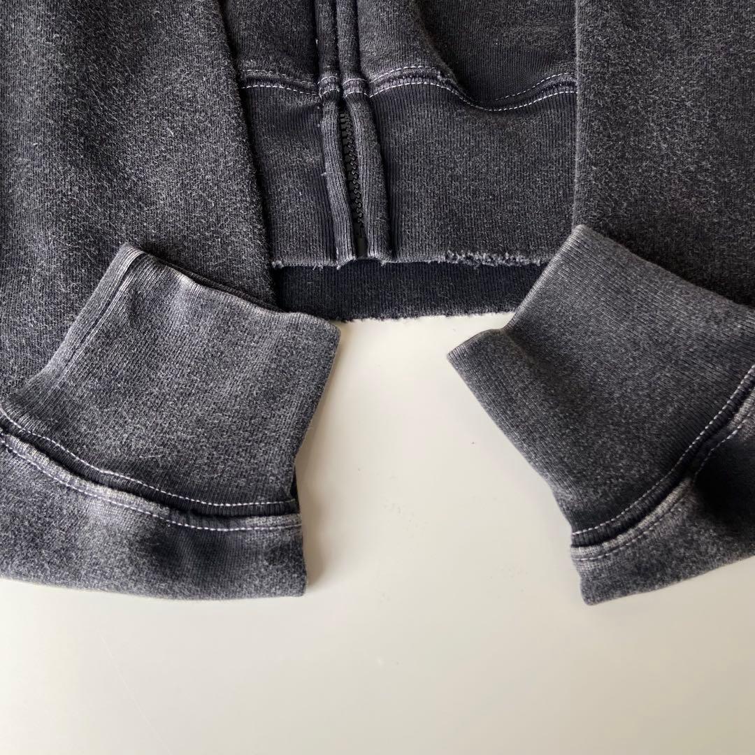 完売品NiziU Live with U 2025 HOODIE Mサイズ