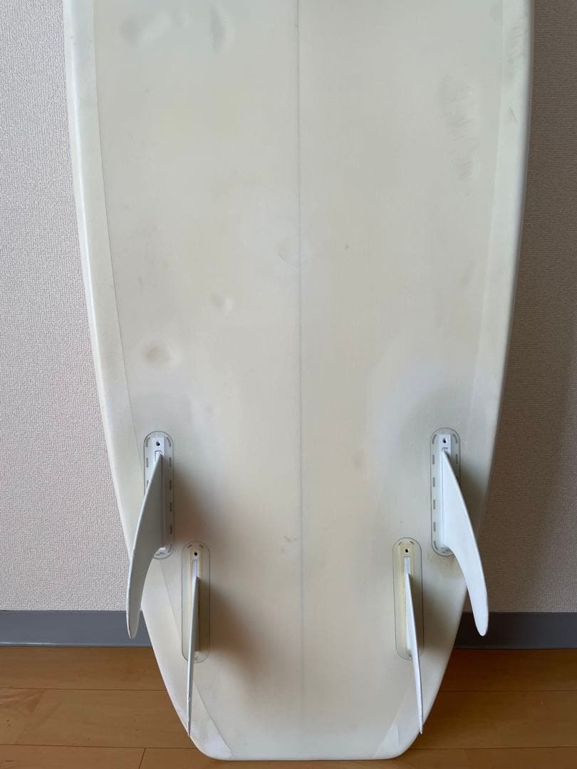 サーフボード　クリステンソン　クアッド　フューチャー　フィン付き　ボイスレー