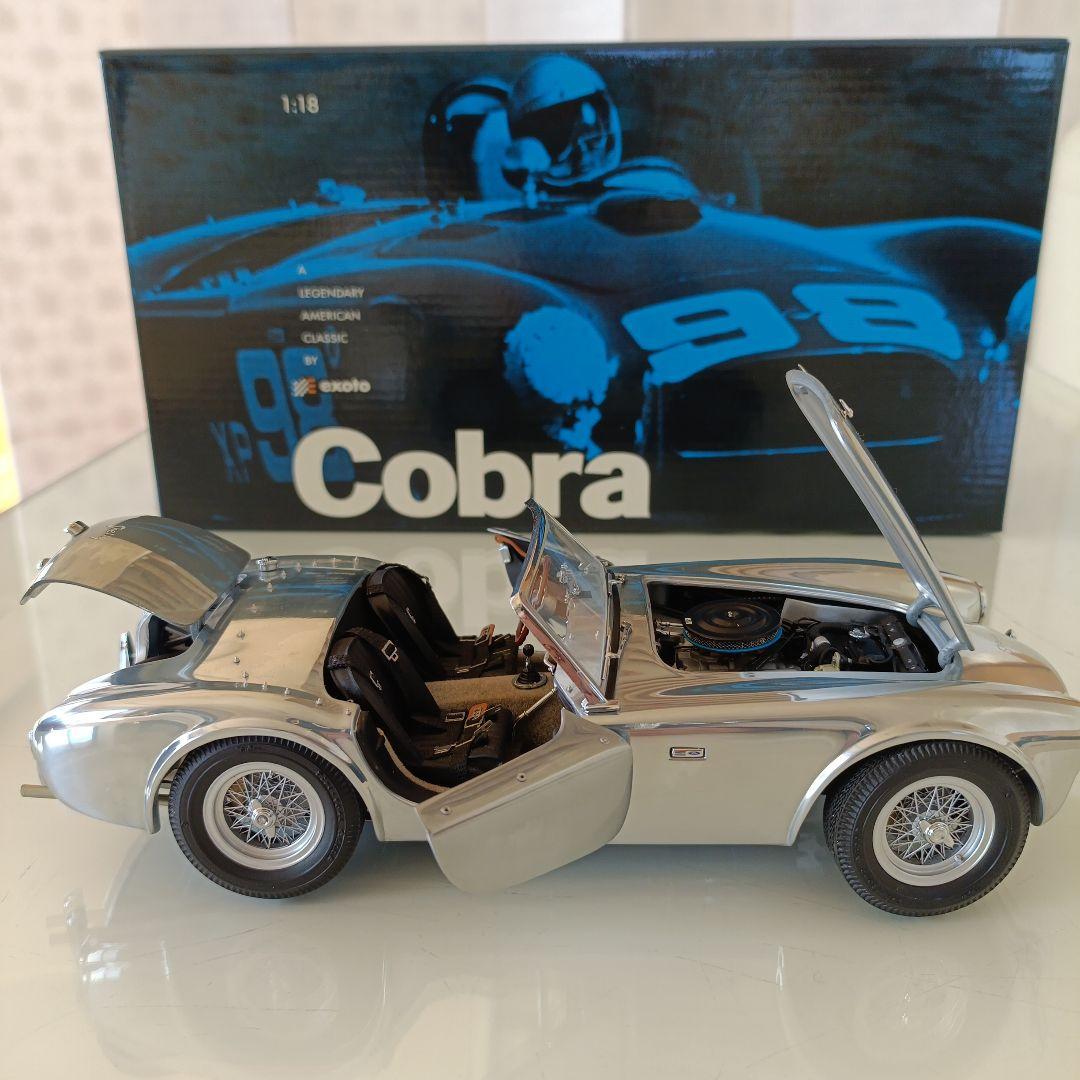 エグゾト製　シェビー　コブラ　シルバー 1/18