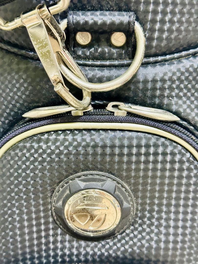 TaylorMade キャディバッグ 黒 / 赤 / シルバー