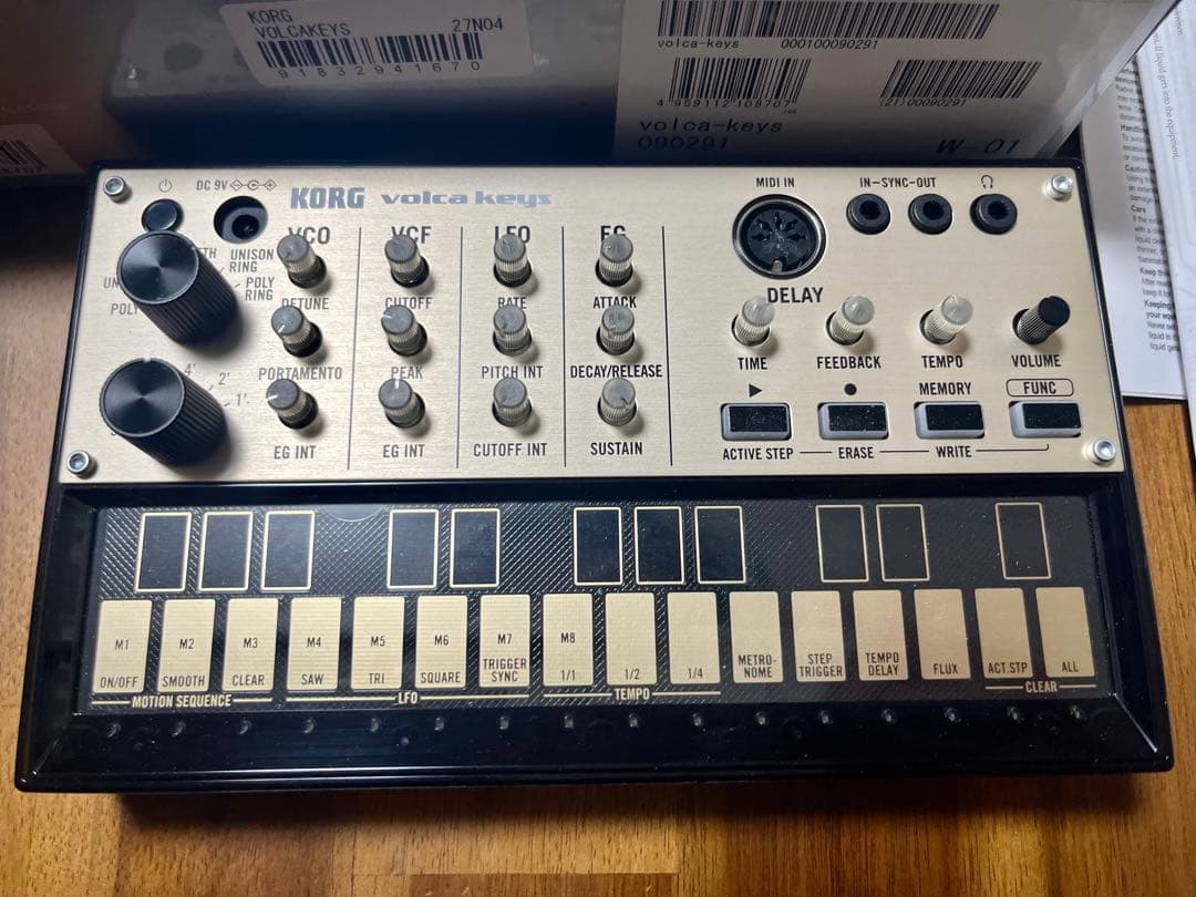 【極美品】KORG volca keys アナログシンセサイザー