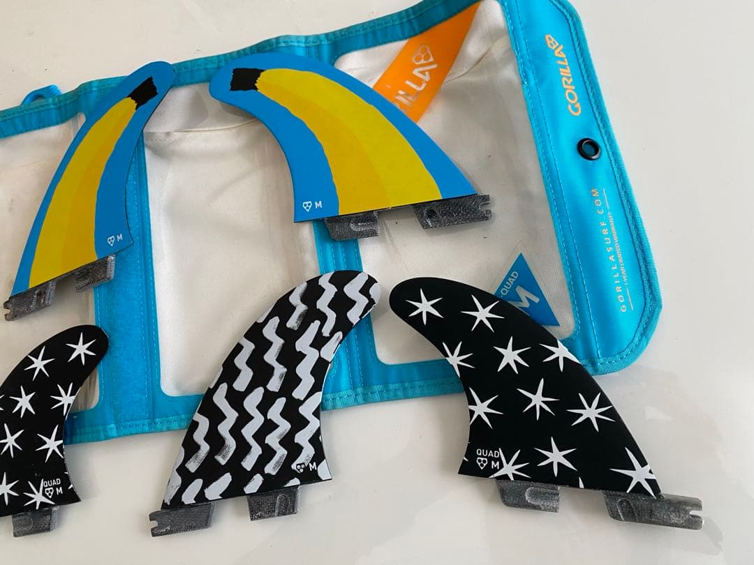 美品 fcs2 gorillaフィン M QUAD トライ 5枚　Tri