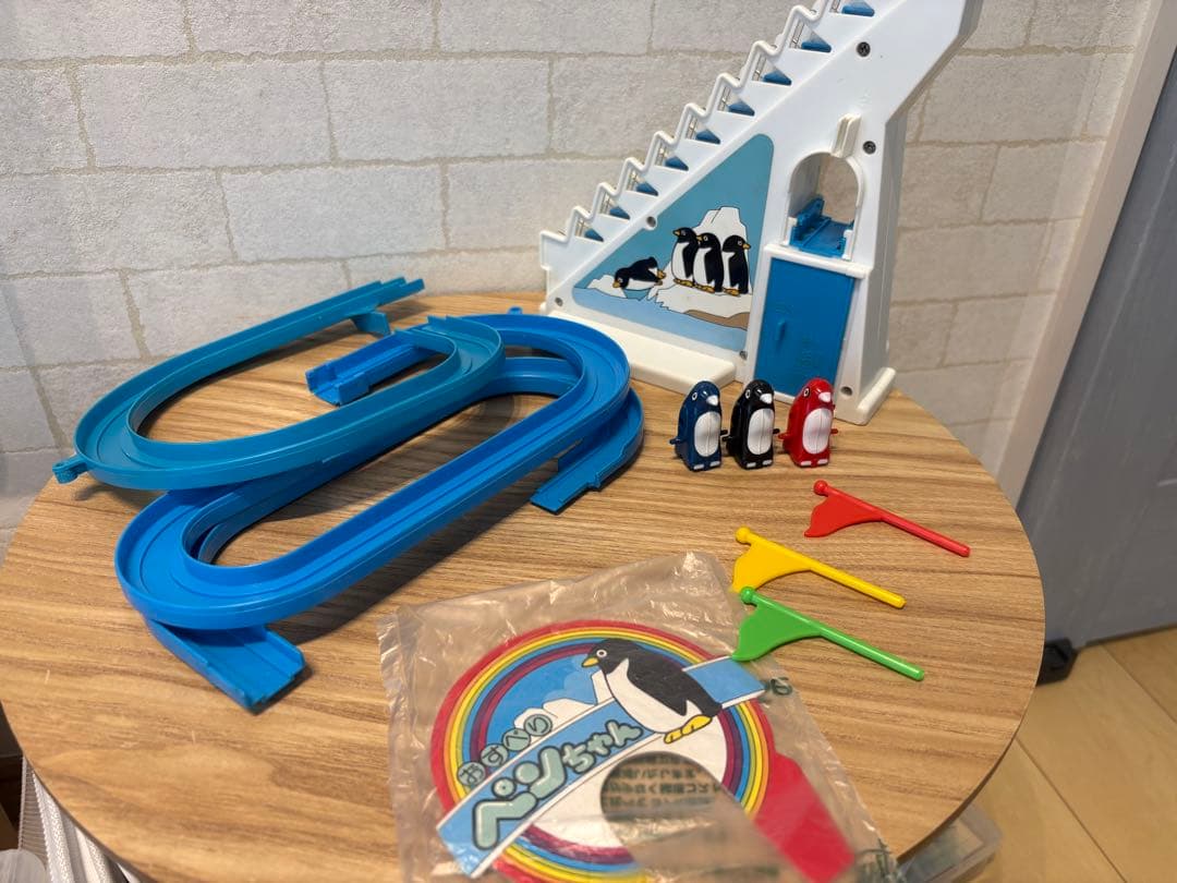 【当時物】電動おすべりペンちゃん　レトロおもちゃ　ペンギン　すべり台