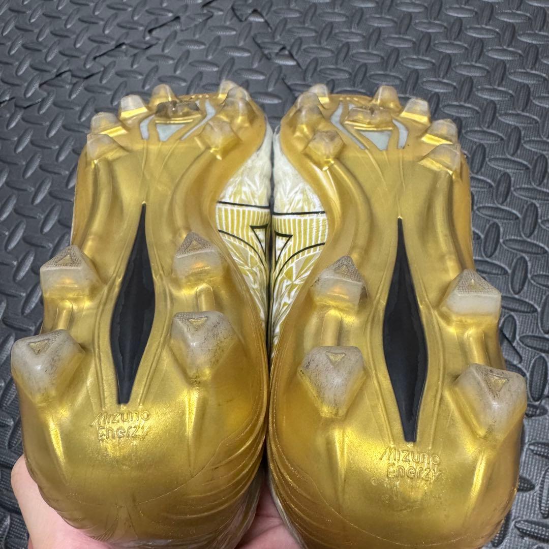 美品　ミズノアルファ　24.5cm