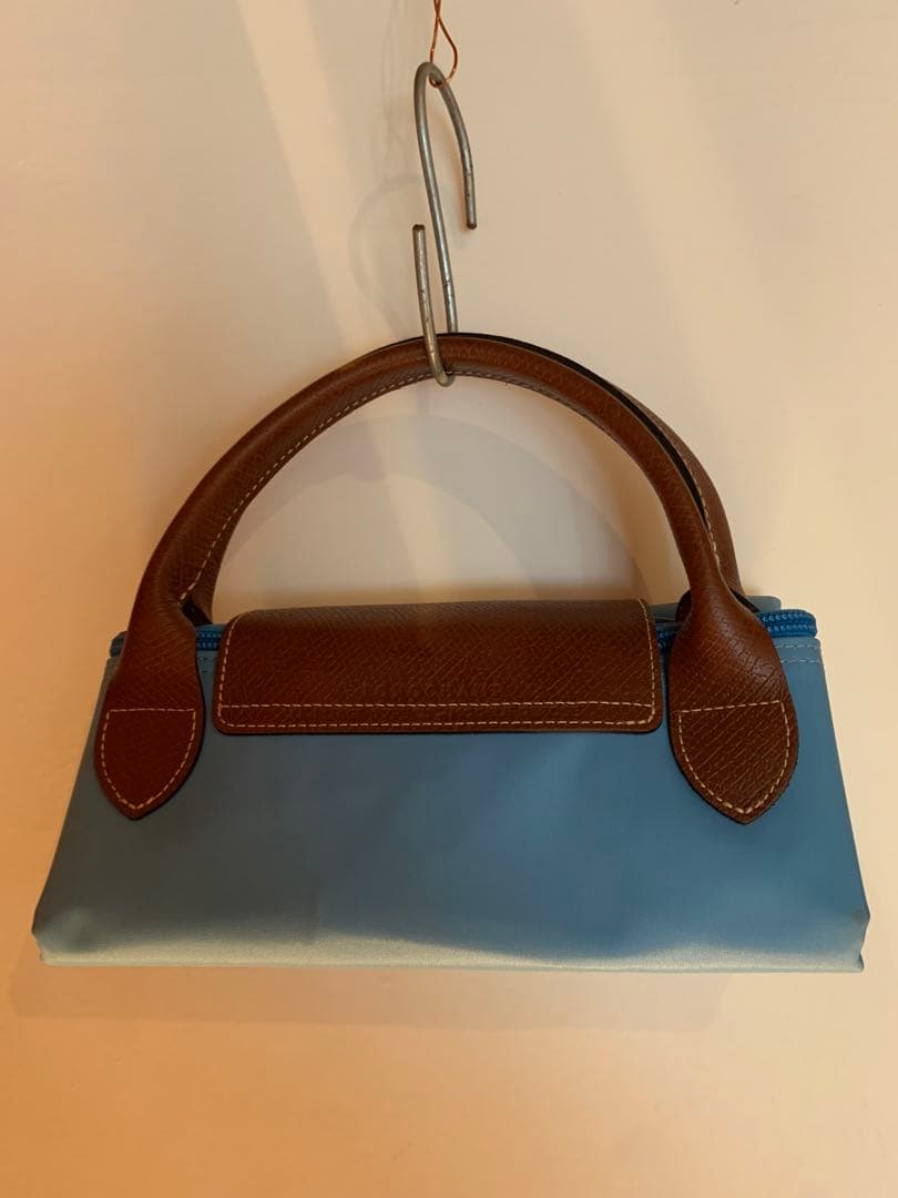 ロンシャン　青いナイロンとレザーのボストンバッグ　大