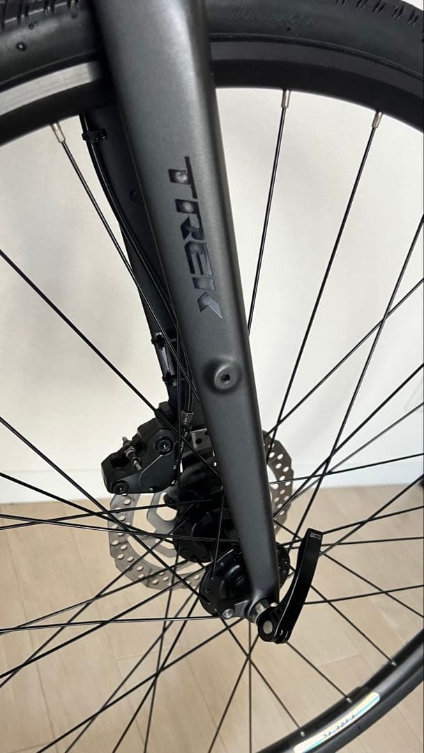 送料込 超美品 TREK FX3 2021 DISK Mサイズ