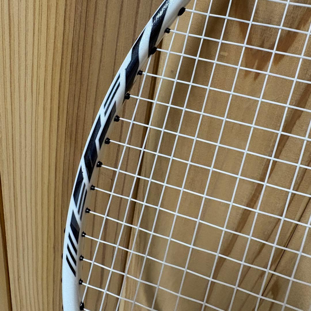YONEX ASTROX99 GAME ホワイト バドミントンラケット 4UG5