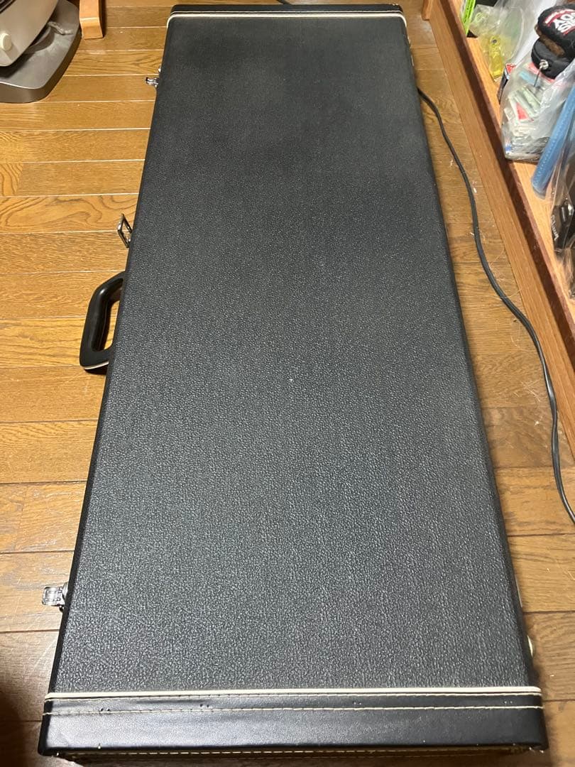 KRYO HIDE fernandes MG145-SW(スノーホワイト)