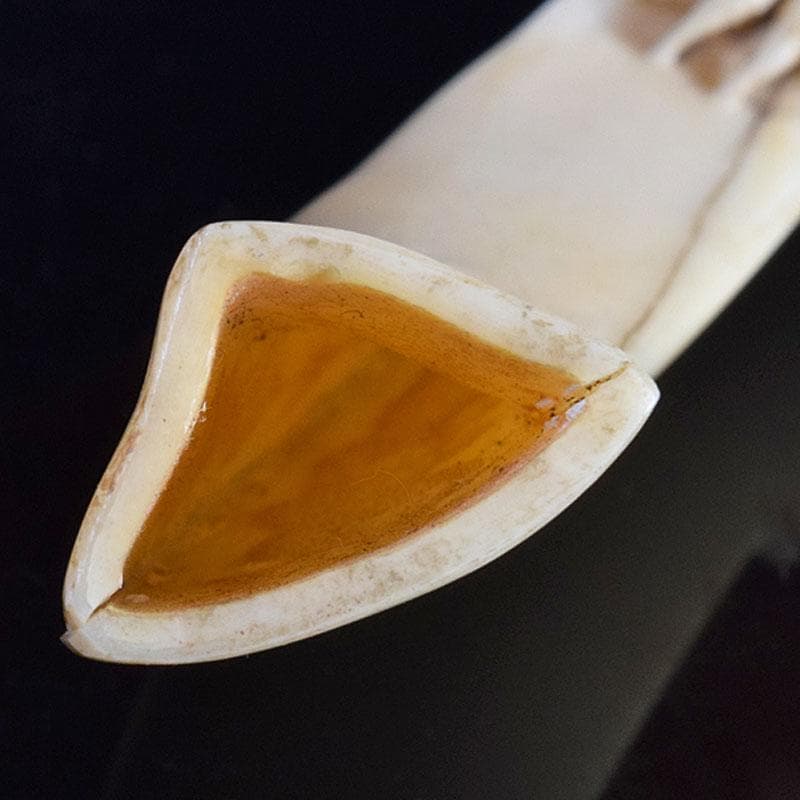 時代提げ物　獣骨　根付　石見根付　蟹文根付　M　8659