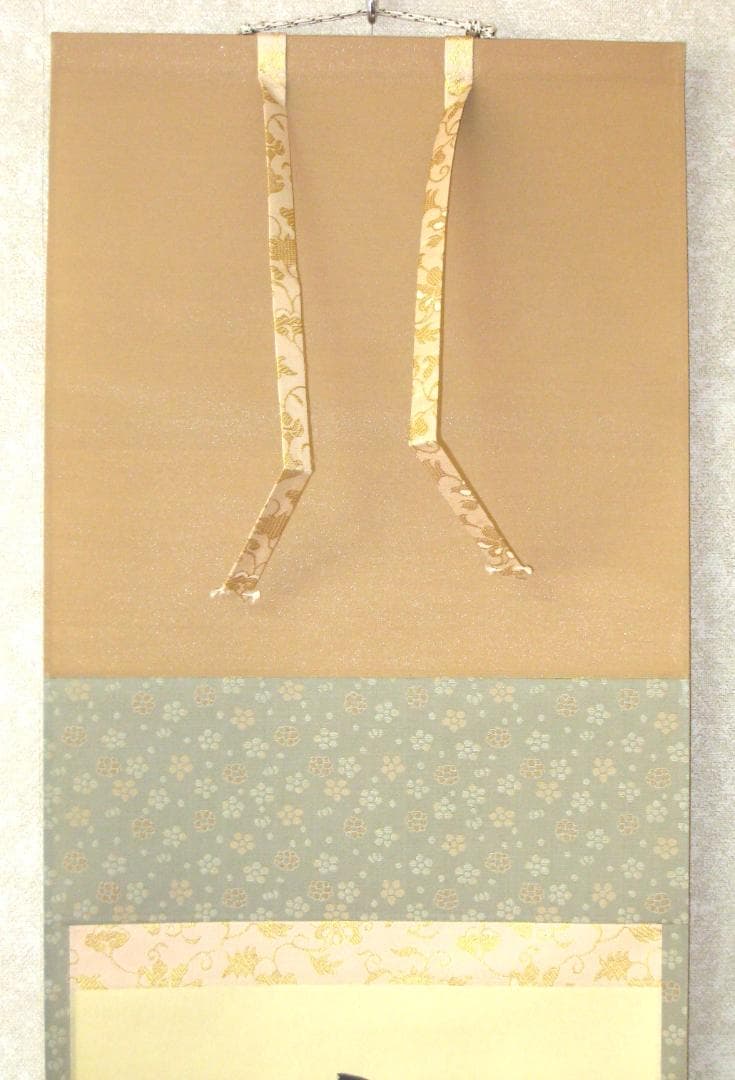 【真筆】茶掛け　山花開似錦◆大徳寺派 慈眼寺 前大徳 澤 梁堂　共箱・タトウ箱付