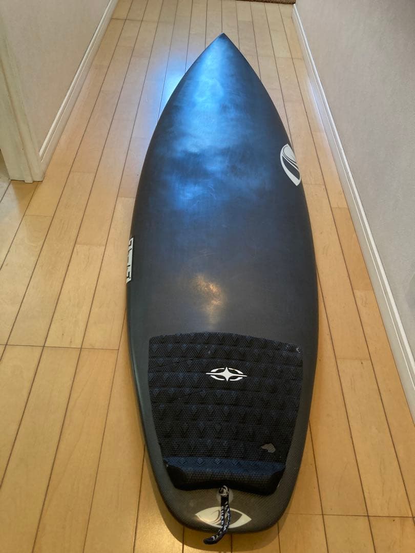 SHARP EYEサーフボード　C1カーボン　ストームズ