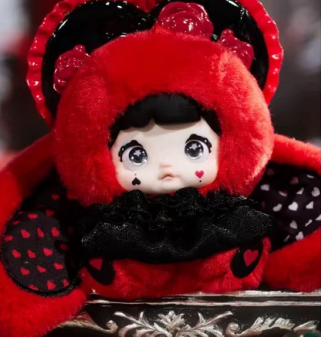 nommi⭐︎レッドクイーン⭐︎フェアリーテイルタウン　童話　シークレット