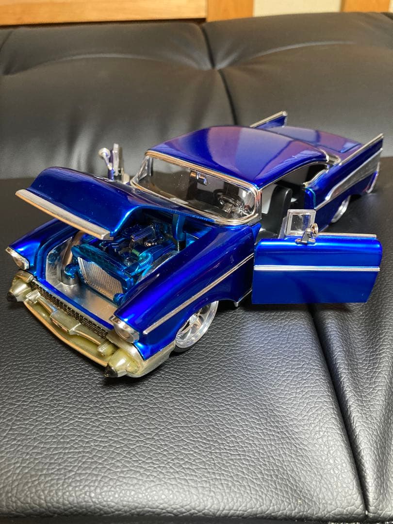 シボレーベルエア　コルベットミニカー 1/24