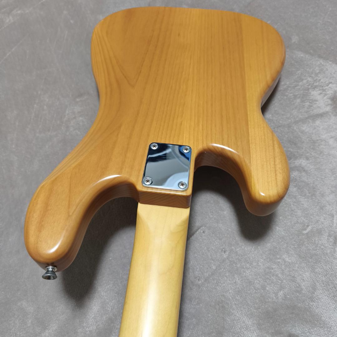 レア Fender SCANDAL TOMOMI PRECISION BASS