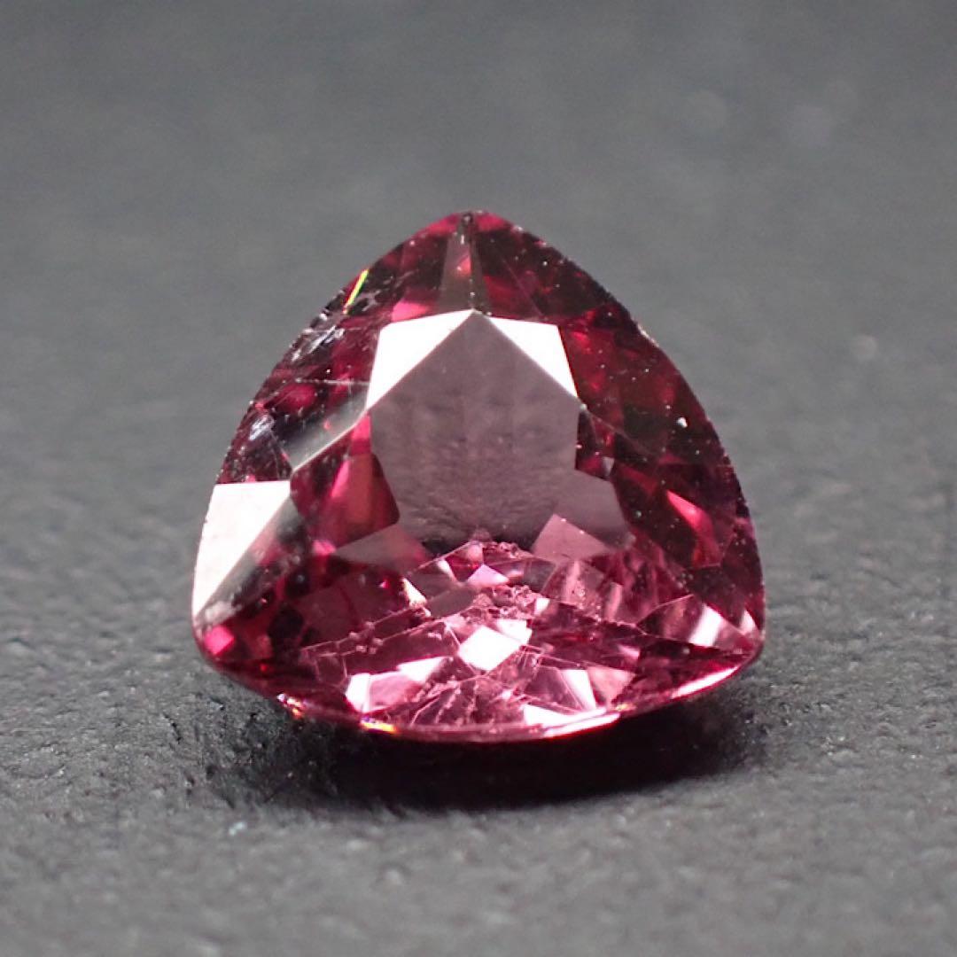 【タンザニア産】マラヤガーネット