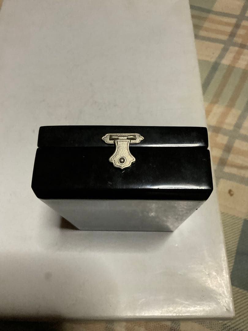 勲三等瑞宝章・勲章。【箱入美品／祖父の所有物でした】。