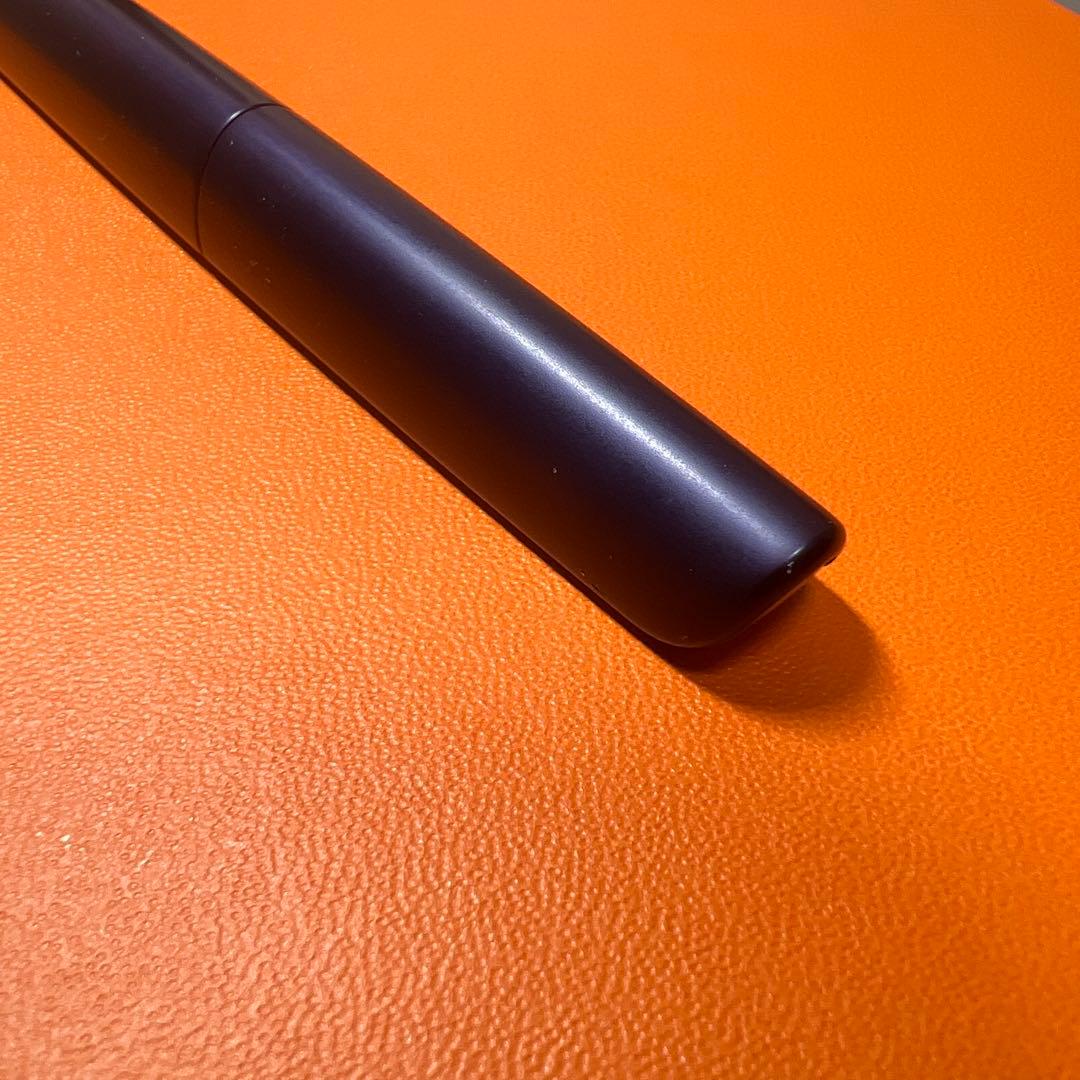 エルメス　ノーチラス　万年筆と革ケース