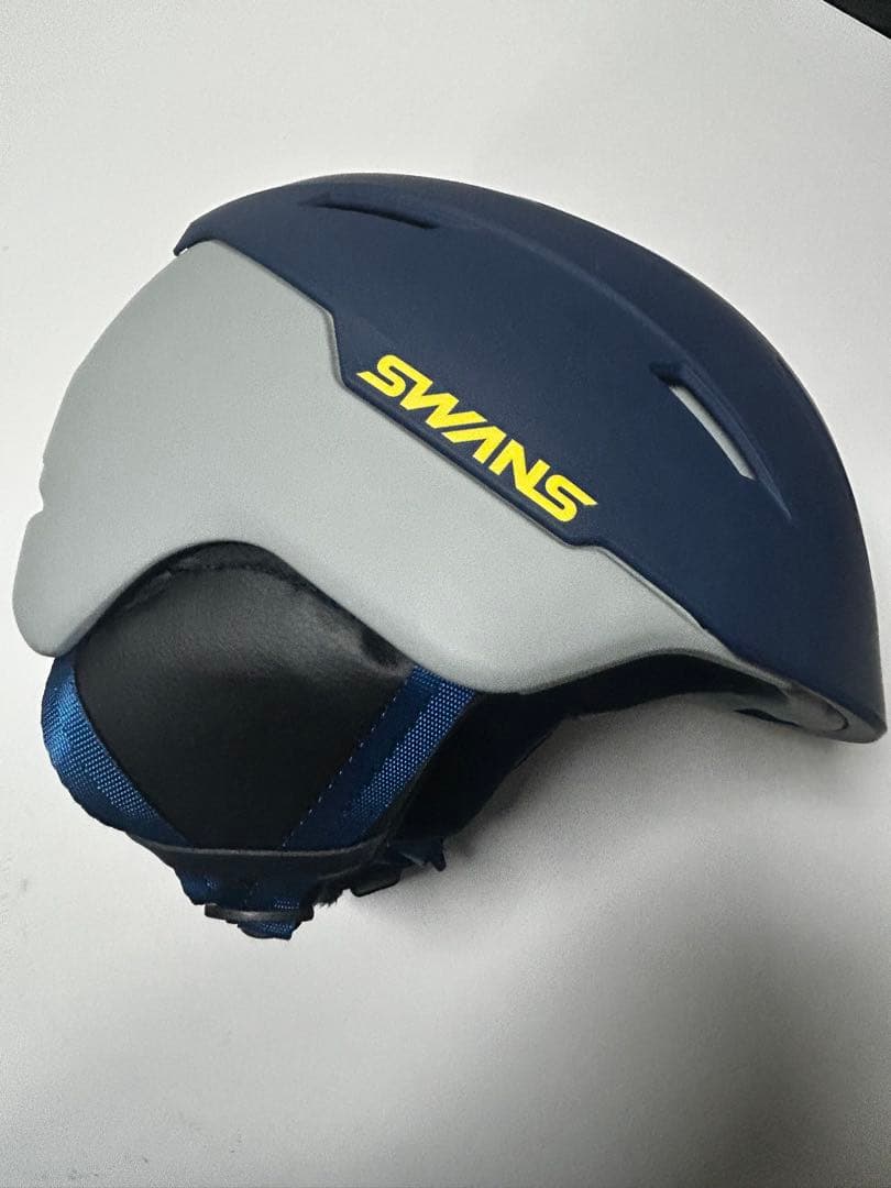 スワンズ　スキーヘルメット 58-61cm 2025モデル　HSF231 正規品