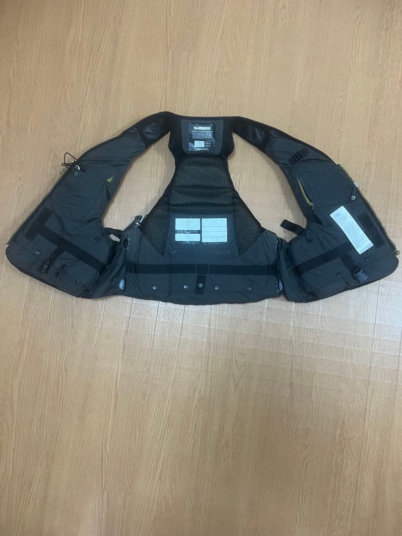 磯*絵様 SHIMANO リミテッドプロ　 ライフジャケット